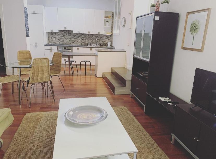 Apartamento De Lujo II En Madrid Centro Lägenhet Exteriör bild